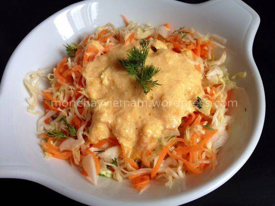 món chay : Salad bắp cải cà rốt sốt quýt